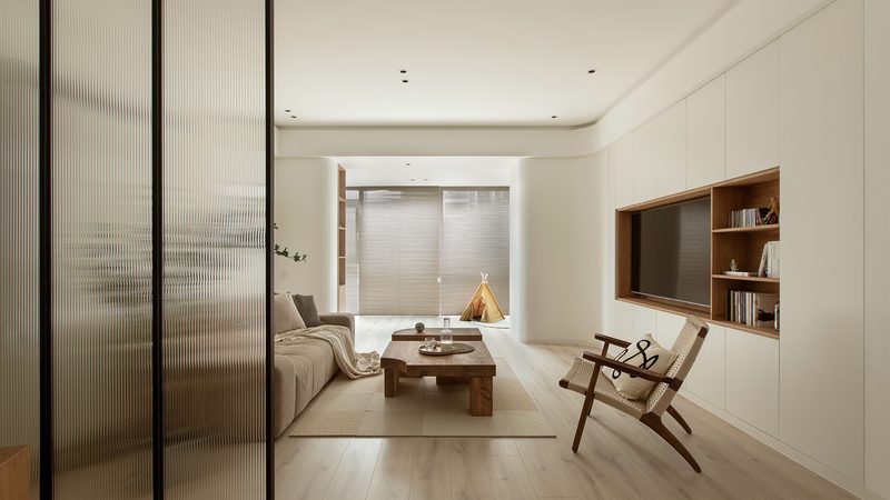 办公空间工装实景解析：优缺点全面解读**
